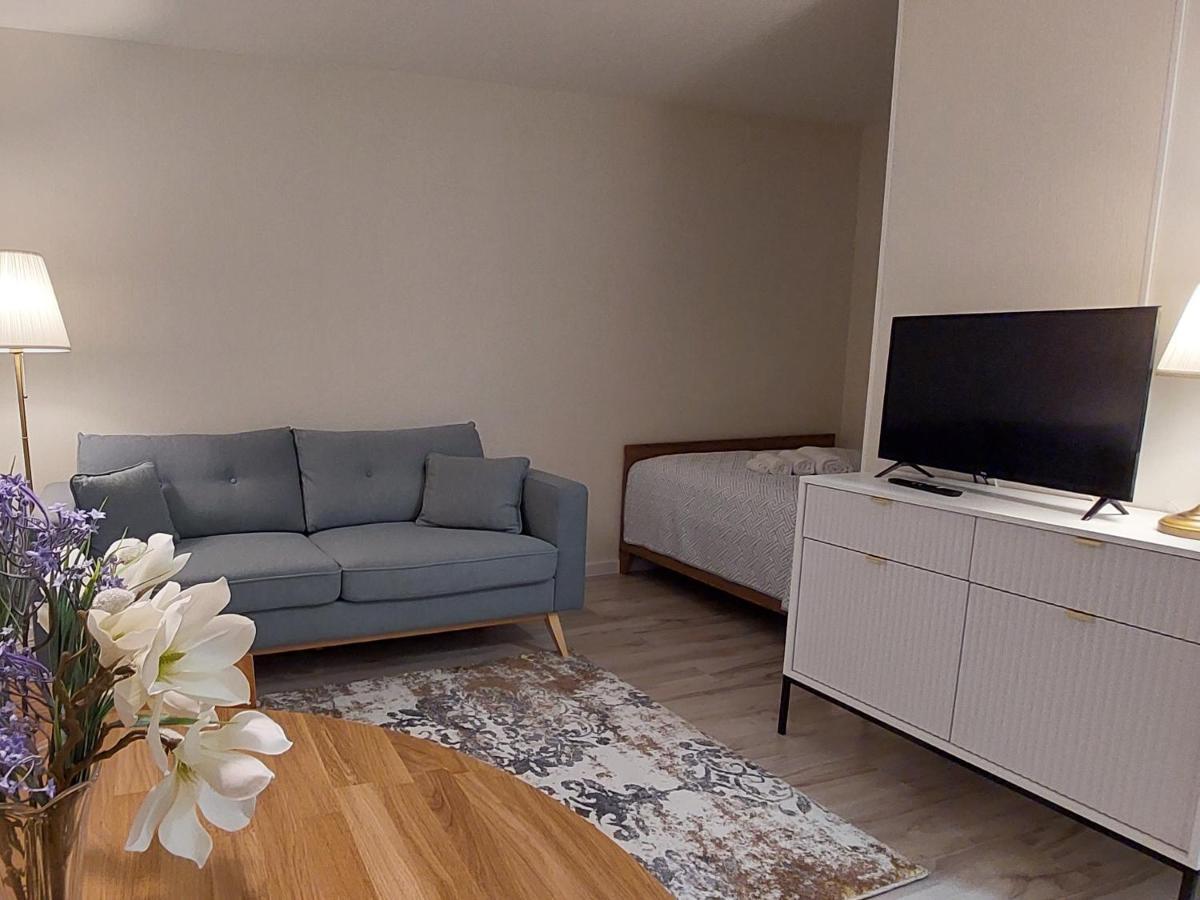 Apartamento Diva Contactless Check In & Out Šiauliai Exterior foto