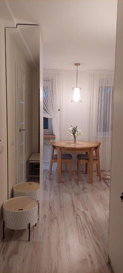 Apartamento Diva Contactless Check In & Out Šiauliai Exterior foto