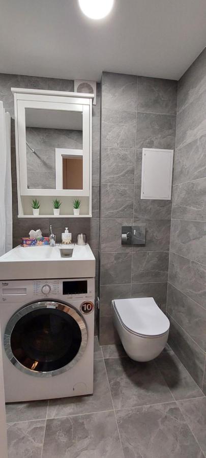 Apartamento Diva Contactless Check In & Out Šiauliai Exterior foto